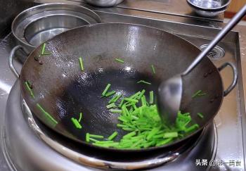 大鱼大肉吃腻了，试试这5道素食家常菜，清淡营养不油腻，太香了  -图4